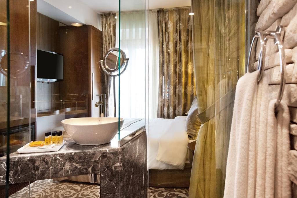 Taksim Pera Center Hotel Istanboel Buitenkant foto